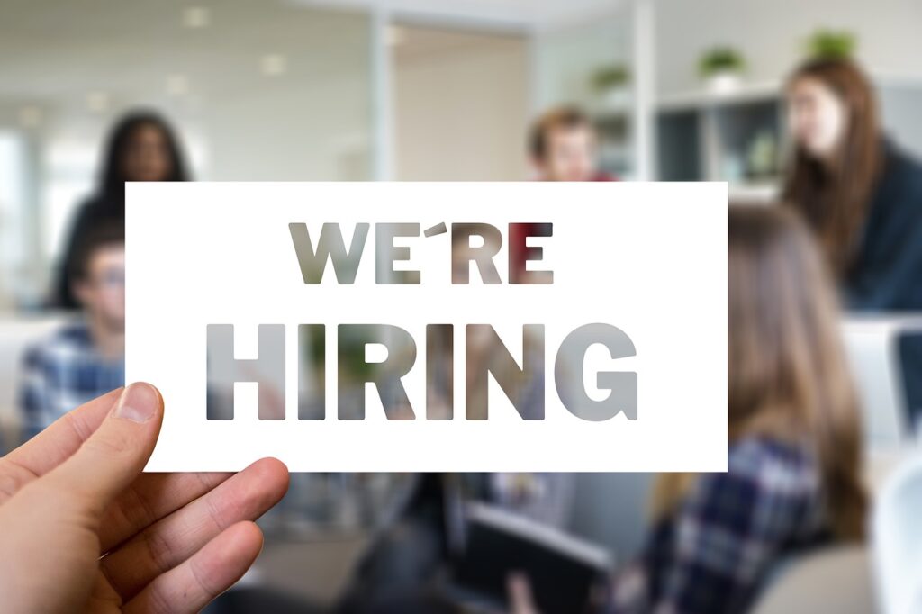Virtual Care Officer Job Skills & Eligibility – HDFC Bank Customer Care Role Virtual Care Officer customer care job skills requirements infographic for HDFC Bank walk-in interview Delhi graduates