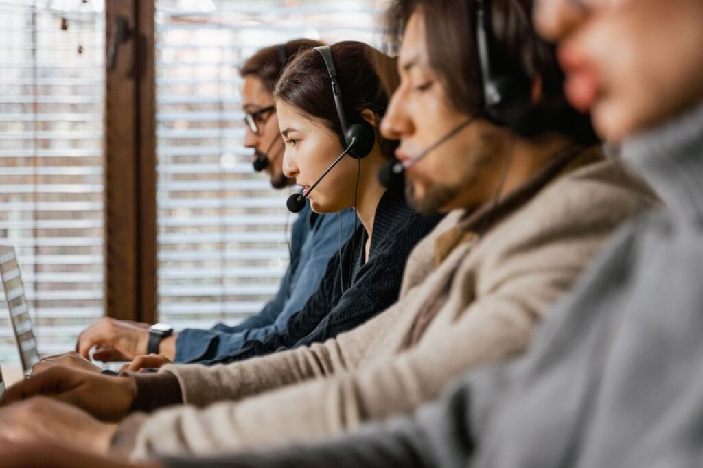 Apply Now, Amazon Customer Service Associate Job Panchkula Apply for Amazon Customer Service Associate job Panchkula, 12th pass vacancy with salary 3.96 LPA