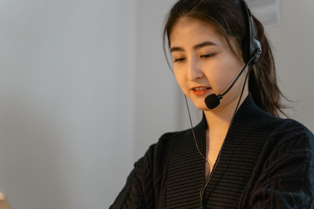 Universal Adventures Telecaller WFH Job 2026 – Responsibilities and How to Apply Universal Adventures junior telecaller work from home job responsibilities including calling clients explaining products closing deals and negotiating