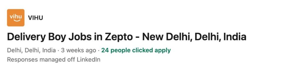 Zepto delivery boy customer ko grocery order handover karte hue Paschim Vihar Delhi – delivery job