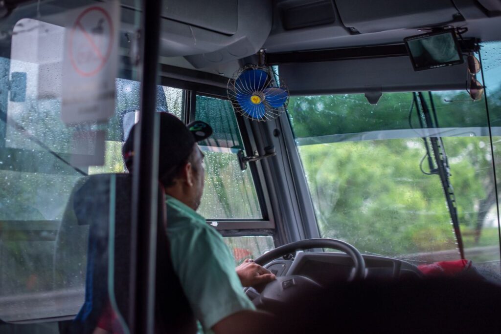 Candidates with valid or expired UAE heavy bus license can apply for this Abu Dhabi heavy bus driver job. Salary effective from license renewal date. Send CV to engineering.jobs@smartri.net